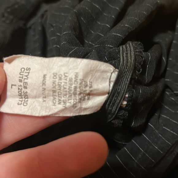 Scrunch zip front halter dress - Picture 3 of 3